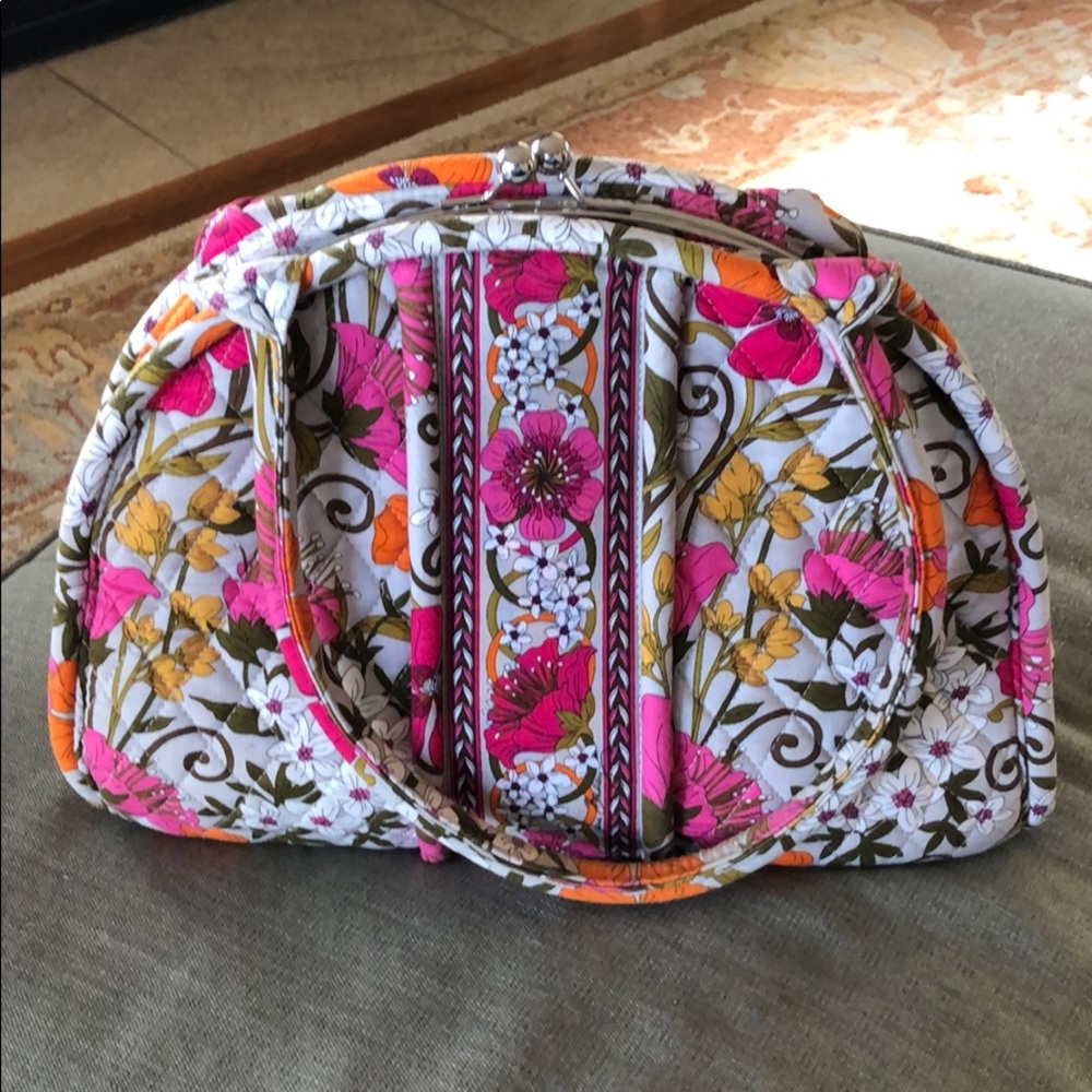 Vera Bradley, flowered pocketbook, new condition